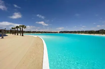 فيلا - 6 غرف نوم - 6 حمامات للبيع في سي شيل بلايا - سيشيل - راس الحكمة - الساحل الشمالي