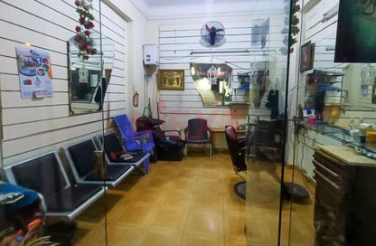محل تجاري - استوديو للبيع في شارع السيدة سكينة إبنت الحسين - كفر عبده - رشدي - حي شرق - الاسكندرية