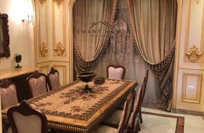 Villa - 4 Bedrooms - 4 Bathrooms for sale in Royal City - Sheikh Zayed Compounds - Sheikh Zayed City - Giza Villa - 4 Bedrooms - 4 Bathrooms for sale in Royal City - Sheikh Zayed Compounds - Sheikh Zayed City - Giza