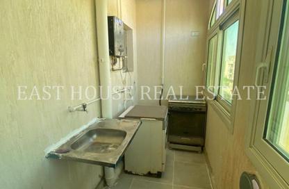 Apartment - 3 Bedrooms - 2 Bathrooms for rent in Abou El Houl - New Cairo City - Cairo