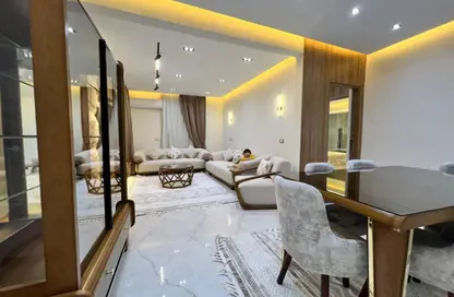 شقة - 3 غرف نوم - 3 حمامات للايجار في حي المنيل - القاهرة