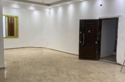 شقة - 2 غرف نوم - 1 حمام للايجار في شارع محمد رحيم - الياسمين 3 - الياسمين - مدينة القاهرة الجديدة - القاهرة