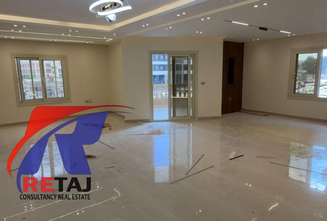 8482738 - Property Image 2