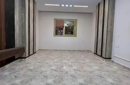 Apartment - 3 Bedrooms - 1 Bathroom for sale in Gate 4 - Mena - Hadayek El Ahram - Giza