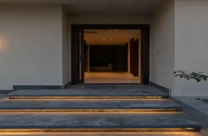 Villa - 4 Bedrooms - 4 Bathrooms for sale in Sodic East - 6th District - New Heliopolis - Cairo