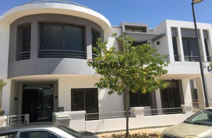 Apartment - 3 Bedrooms - 2 Bathrooms for rent in Tag Sultan - Ring Road - Cairo