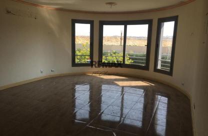 Apartment - 3 Bedrooms - 2 Bathrooms for rent in Tag Sultan - Ring Road - Cairo