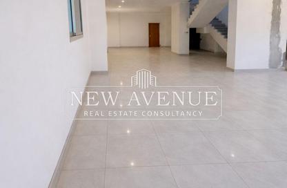 Office Space - 1 Bedroom - 2 Bathrooms for sale in Al Laselky St. - El Laselky - New Maadi - Hay El Maadi - Cairo