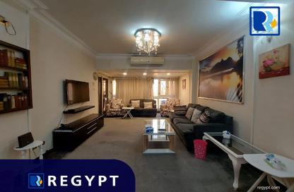 Apartment - 3 Bedrooms - 2 Bathrooms for rent in Ismail Mohamed St. - Zamalek - Cairo