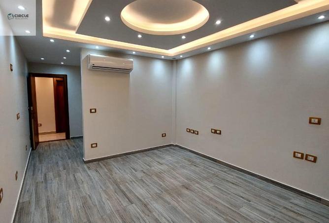 8630956 - Property Image 2