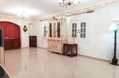 Apartment - 4 Bedrooms - 1 Bathroom for sale in Memphis St. - Ibrahimia - Hay Wasat - Alexandria Apartment - 4 Bedrooms - 1 Bathroom for sale in Memphis St. - Ibrahimia - Hay Wasat - Alexandria