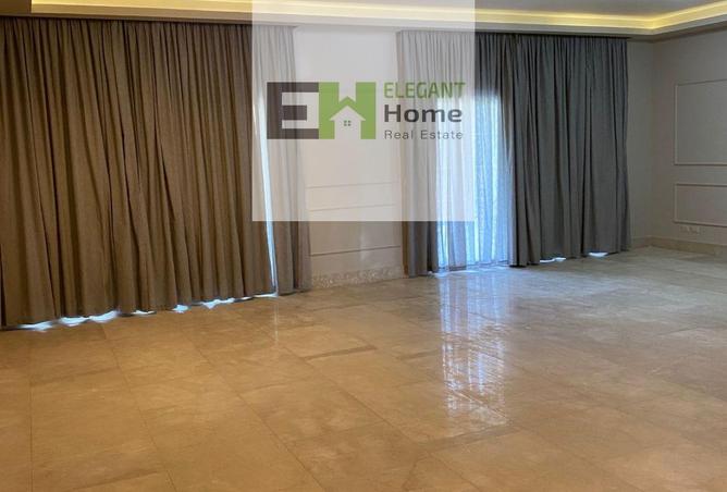 75122602 - Property Image 3