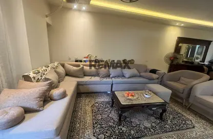 Apartment - 3 Bedrooms - 2 Bathrooms for sale in Al Andalus District - New Cairo City - Cairo