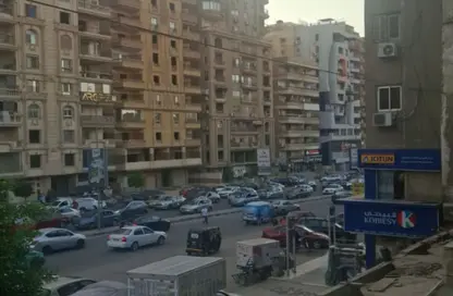 Apartment - 2 Bedrooms - 1 Bathroom for sale in Hassan Ma'moon St. - 6th Zone - Nasr City - Cairo