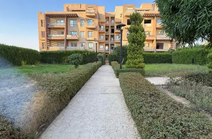 شقة - 3 غرف نوم - 3 حمامات للايجار في مدينة وصال - كمبوندات الشروق - مدينة الشروق - القاهرة