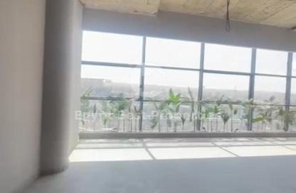 مساحات مكتبية - استوديو - 2 للبيع في مول ايست لين - شارع التسعين الجنوبي - التجمع الخامس - مدينة القاهرة الجديدة - القاهرة