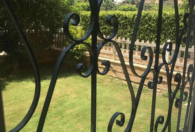 8672118 - Property Image 2