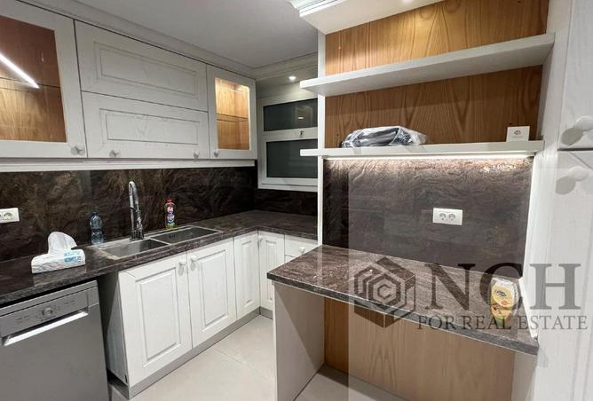 98277254 - Property Image 3