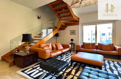 (بنتهاوس  (روف - 3 غرف نوم - 3 حمامات للايجار في ذا فيلدج - المستثمرين الجنوبية - مدينة القاهرة الجديدة - القاهرة