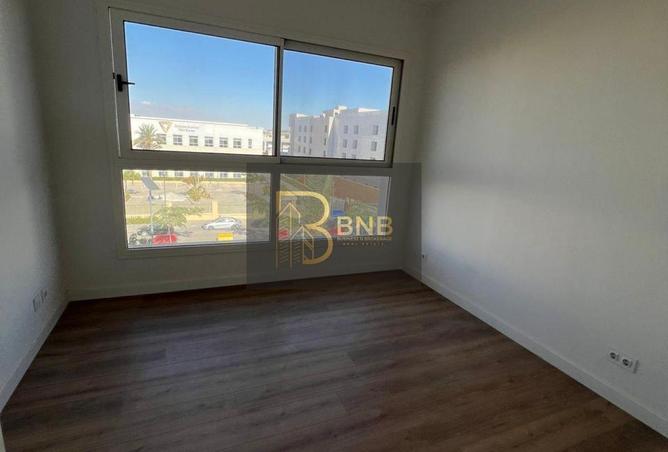 8571638 - Property Image 3