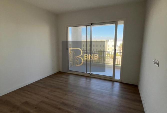 8571638 - Property Image 2