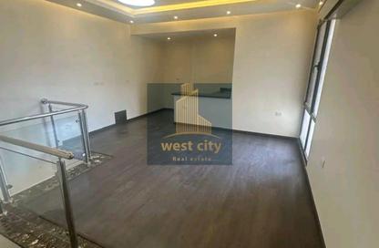 دوبلكس - 3 غرف نوم - 3 حمامات للايجار في ويستاون - كمبوندات الشيخ زايد - الشيخ زايد - الجيزة دوبلكس - 3 غرف نوم - 3 حمامات للايجار في ويستاون - كمبوندات الشيخ زايد - الشيخ زايد - الجيزة