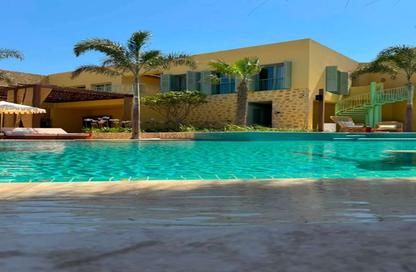 Chalet - 3 Bedrooms - 2 Bathrooms for sale in Ramla - Ras Al Hekma - North Coast