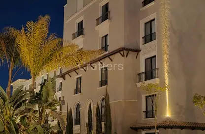 شقة - 3 غرف نوم - 3 حمامات للبيع في فيلدج ويست - كمبوندات الشيخ زايد - الشيخ زايد - الجيزة