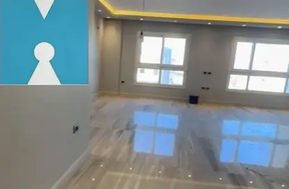 شقة - 3 غرف نوم - 2 حمامات للبيع في زايد ريجنسي - كمبوندات الشيخ زايد - الشيخ زايد - الجيزة