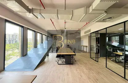 Office Space - 4 Bedrooms - 2 Bathrooms for rent in Eastown - 5th Settlement Compounds - The 5th Settlement - New Cairo City - Cairo