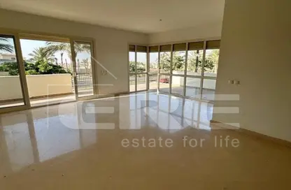 Apartment - 2 Bedrooms - 2 Bathrooms for rent in The Sierras - Uptown Cairo - Mokattam - Cairo Apartment - 2 Bedrooms - 2 Bathrooms for rent in The Sierras - Uptown Cairo - Mokattam - Cairo