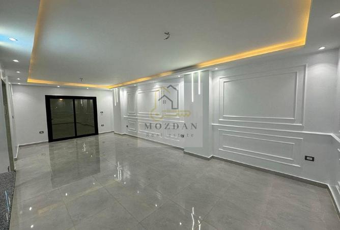 8307417 - Property Main Image