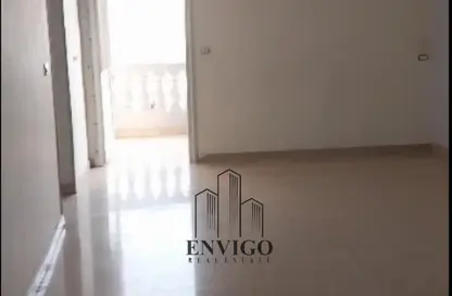 شقة - 3 غرف نوم - 2 حمامات للبيع في شارع احمد الزمر - المنطقة التاسعة - مدينة نصر - القاهرة