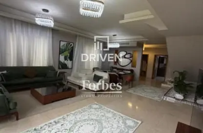منزل مزدوج - 4 غرف نوم - 4 حمامات للايجار في اتريو - كمبوندات الشيخ زايد - الشيخ زايد - الجيزة