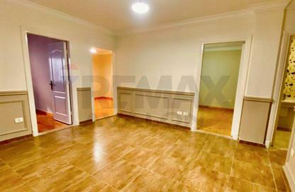 Apartment - 3 Bedrooms - 2 Bathrooms for sale in Kafr Abdo - Roushdy - Hay Sharq - Alexandria