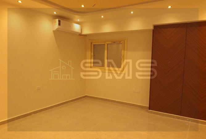 73503033 - Property Image 3