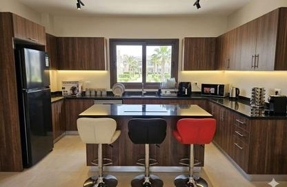 شاليه - 2 غرف نوم - 2 حمامات للبيع في أزهى - العين السخنة - السويس
