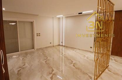 Apartment - 2 Bedrooms - 3 Bathrooms for rent in Garden Residence - Hyde Park - New Cairo City - Cairo