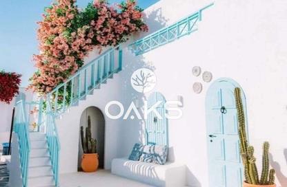 Chalet - 3 Bedrooms - 2 Bathrooms for sale in Mountain View - Ras Al Hekma - North Coast