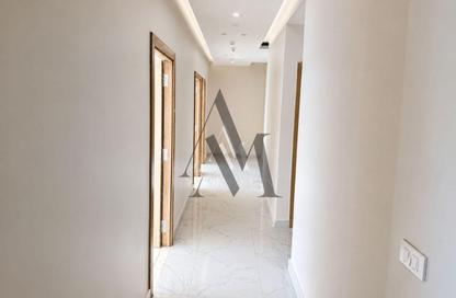 Office Space - Studio - 3 Bathrooms for rent in The Gate Plaza Mall - 10th District - Sheikh Zayed City - Giza Office Space - Studio - 3 Bathrooms for rent in The Gate Plaza Mall - 10th District - Sheikh Zayed City - Giza