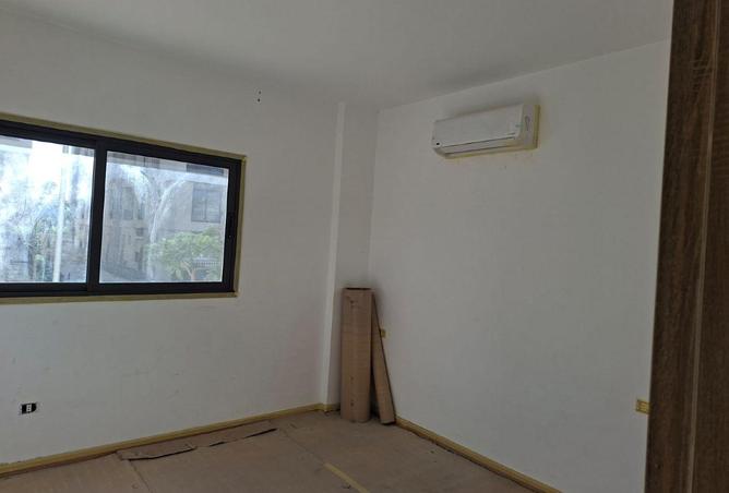 52448939 - Property Image 2