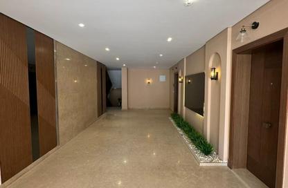 Apartment - 4 Bedrooms - 4 Bathrooms for sale in Village West - Sheikh Zayed Compounds - Sheikh Zayed City - Giza Apartment - 4 Bedrooms - 4 Bathrooms for sale in Village West - Sheikh Zayed Compounds - Sheikh Zayed City - Giza