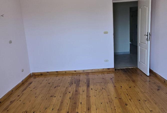 70108154 - صورة العقار 2