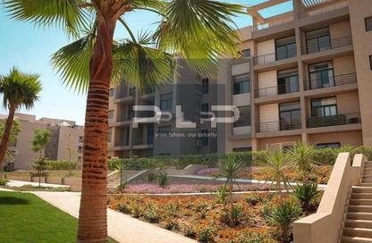Apartment - 2 Bedrooms - 2 Bathrooms for sale in Moon Residences - Fifth Square - The 5th Settlement - New Cairo City - Cairo