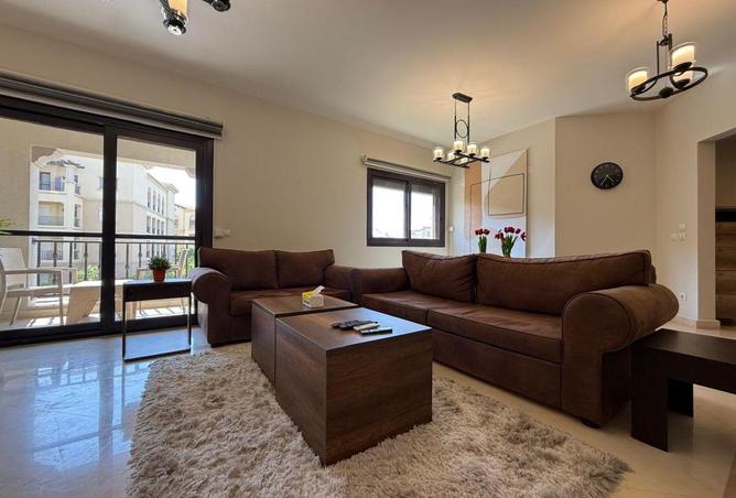 8610707 - Property Image 3