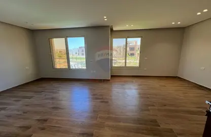 تاون هاوس - 4 غرف نوم - 3 حمامات للايجار في ذا كراون - طريق مصر اسكندرية الصحراوي - مدينة 6 أكتوبر - الجيزة