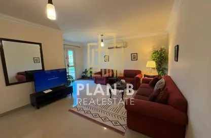 Apartment - 2 Bedrooms - 2 Bathrooms for rent in Beverly Hills Road - 17th District - Sheikh Zayed City - Giza