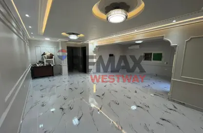 Apartment - 3 Bedrooms - 2 Bathrooms for sale in 5th District - Sheikh Zayed City - Giza