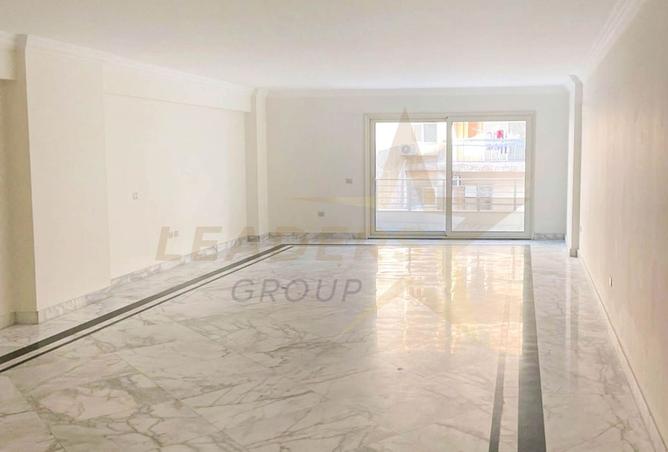 97711848 - Property Image 2