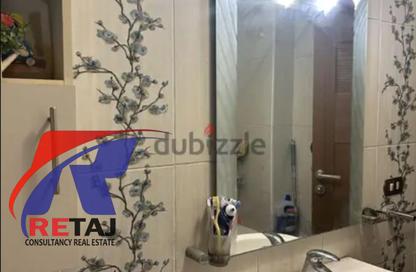 Apartment - 3 - 1 for sale in Ahmed Al Zomor St. - 9th Zone - Nasr City - Cairo